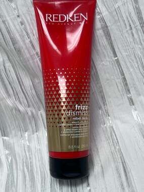 Redken Frizz Dismiss Rebel Tame
